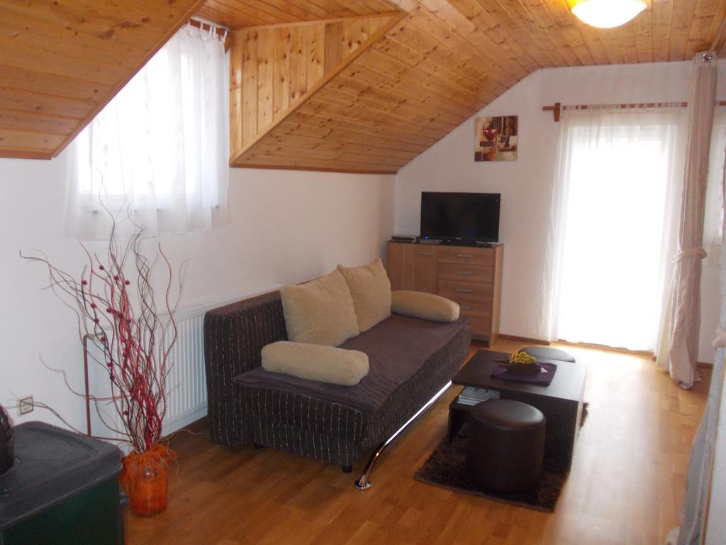 Apartments Pavlic Rakovica Exterior foto