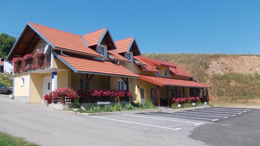 Apartments Pavlic Rakovica Exterior foto